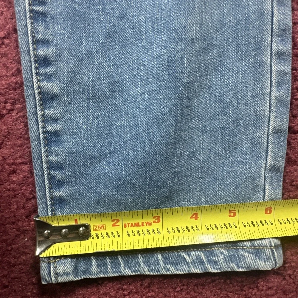 AMIRI Men's Distressed Light Blue Denim Jeans 36x30